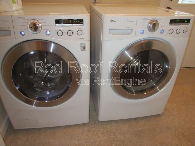 Foto del edificio - 5726 N Ruby St