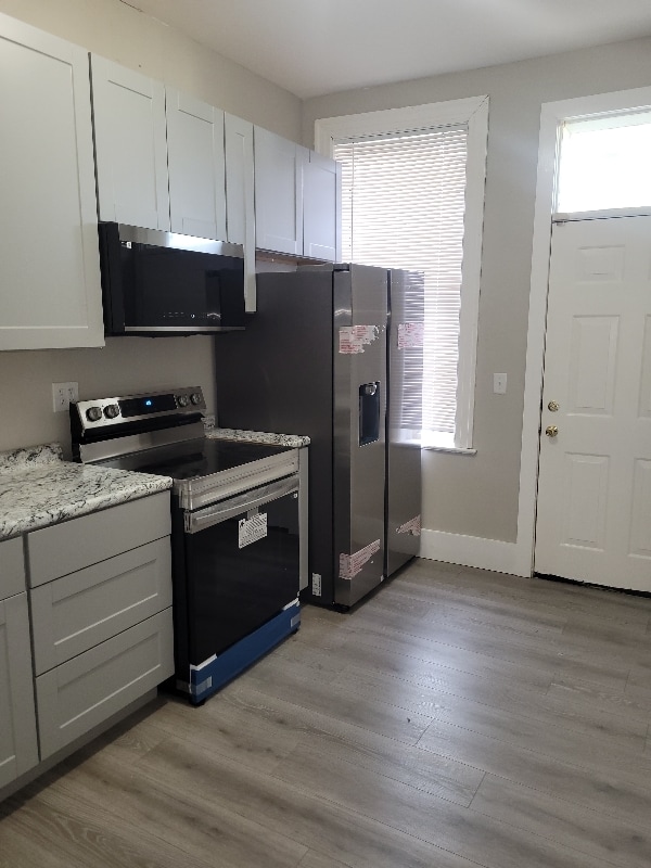 Building Photo - 4155 McRee Ave