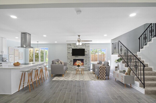 Foto del edificio - 2704 Regal Rd