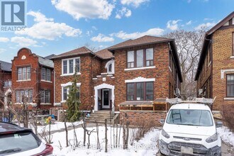 Building Photo - 10 Castle View Ave