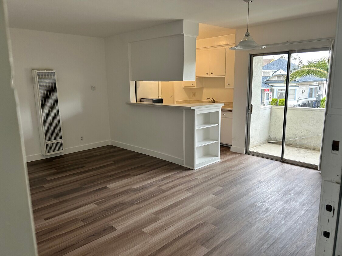 Foto principal - 1184 W 30th St