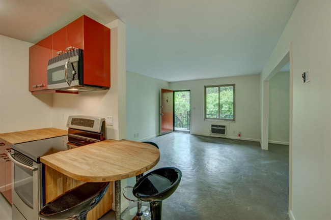 Photo - 3600 Hillsboro Pike Apartment