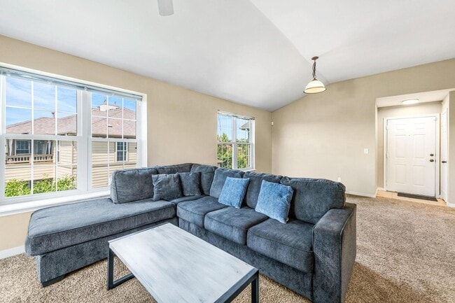 Building Photo - 12926 Ironstone Way
