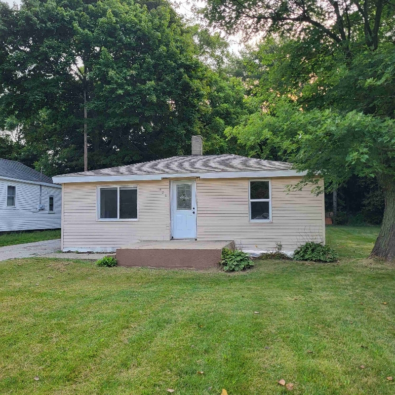 Primary Photo - 421 N Crystal Ave