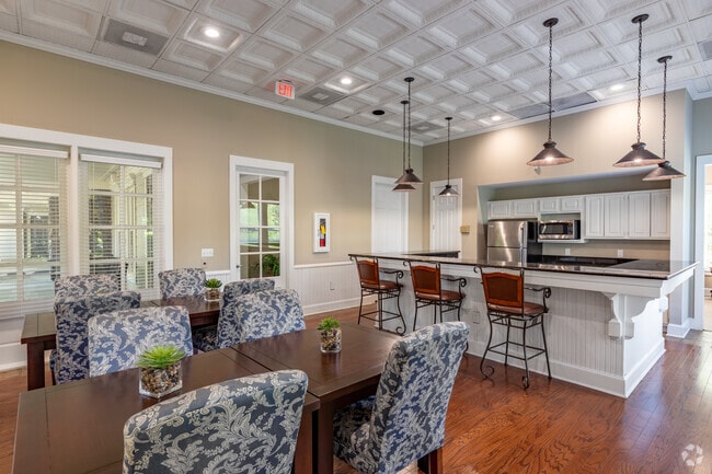 Casa club - MAA McDaniel Farm