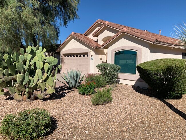 Foto del edificio - 2461 E Stone Stable Dr