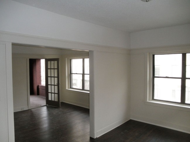 Interior Photo - Fisher Kahn Apartments