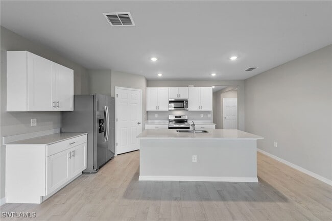 Foto del edificio - 3639 Crosswater Dr