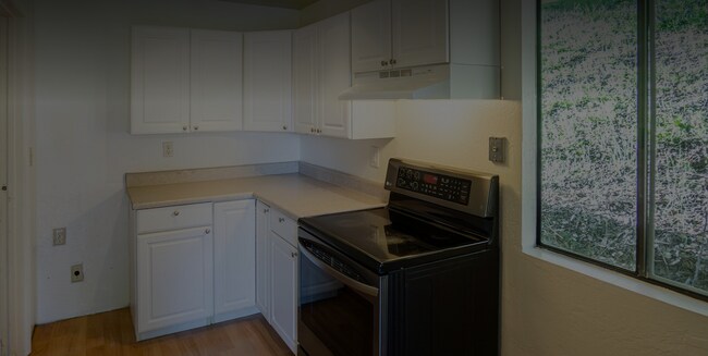 Building Photo - 25251 La Rena Ln