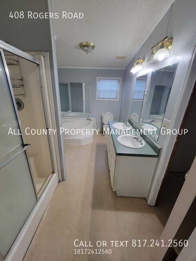 Building Photo - 408 Rogers Rd