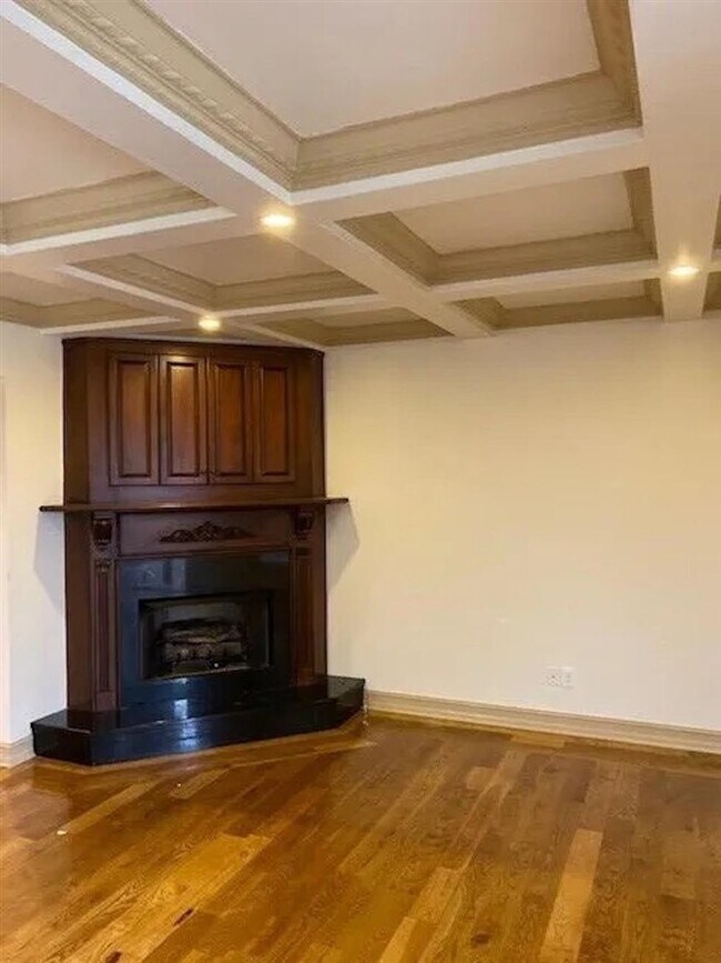 Foto del edificio - 801 Denzil Ave