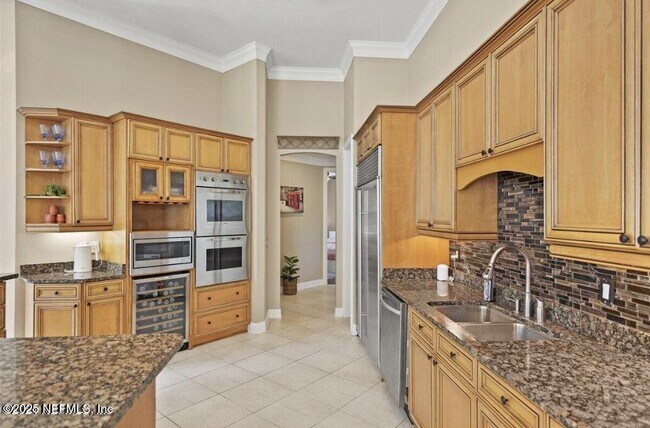 Foto del edificio - 2781 Oakgrove Ave