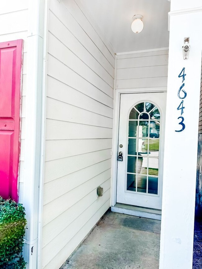 Foto del edificio - 3/2.5 Townhome in great Oakwood location