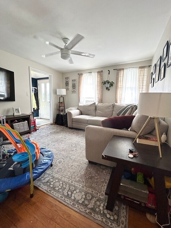 Foto del edificio - 25 Upton St