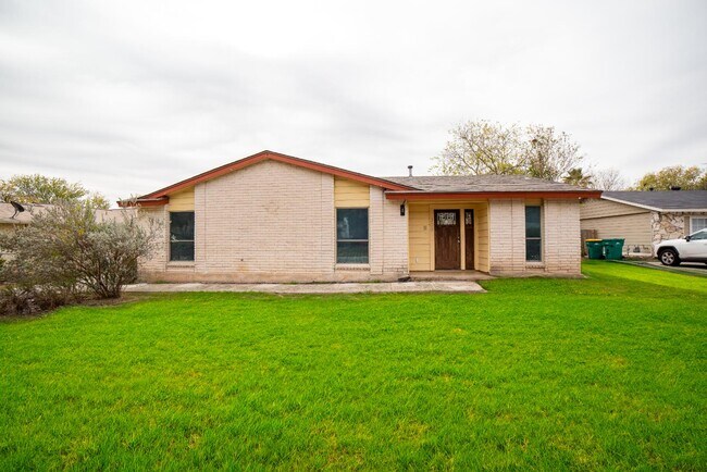 Foto del edificio - 309 Royal Dr