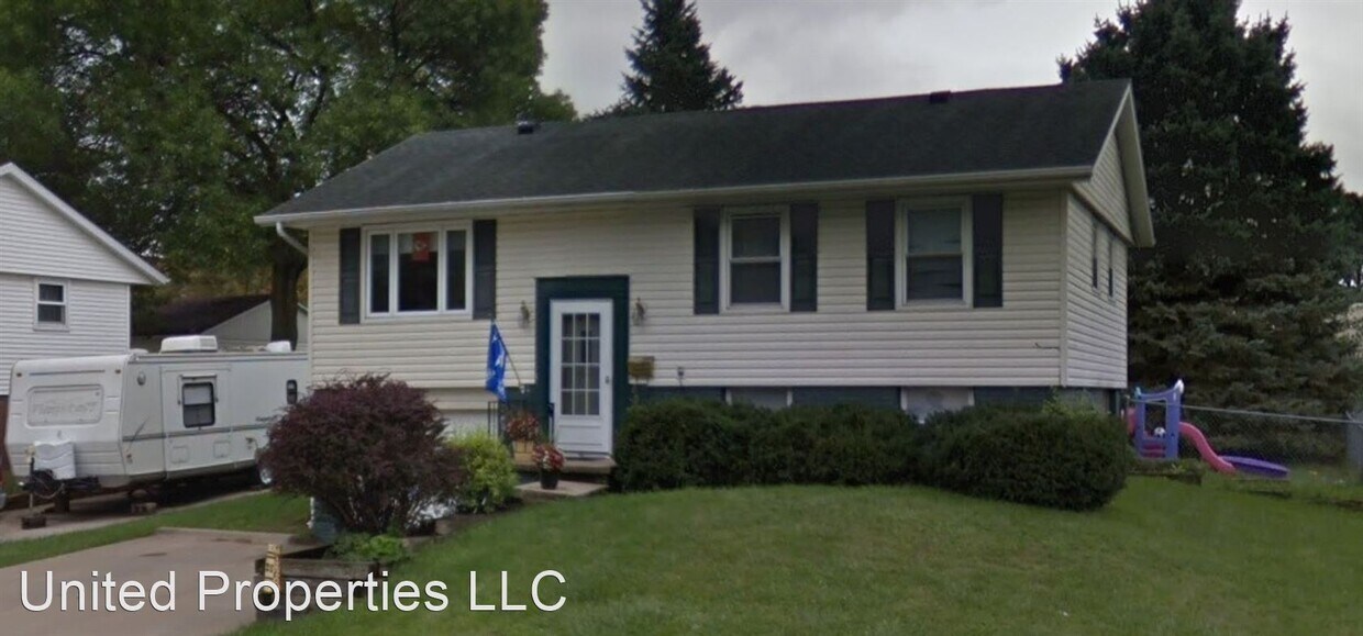 Primary Photo - 3 br, 2 bath House - 6017 Underwood Ave SW