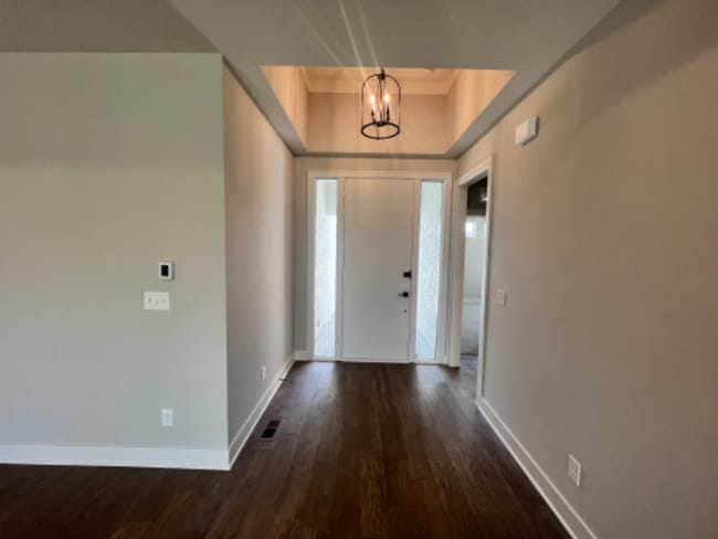 Building Photo - 1302 SW Heartwood Dr
