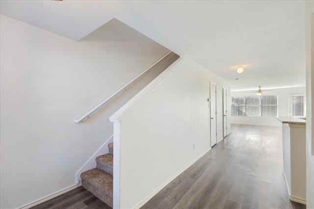 Foto del edificio - 7405 Howling Coyote Ln