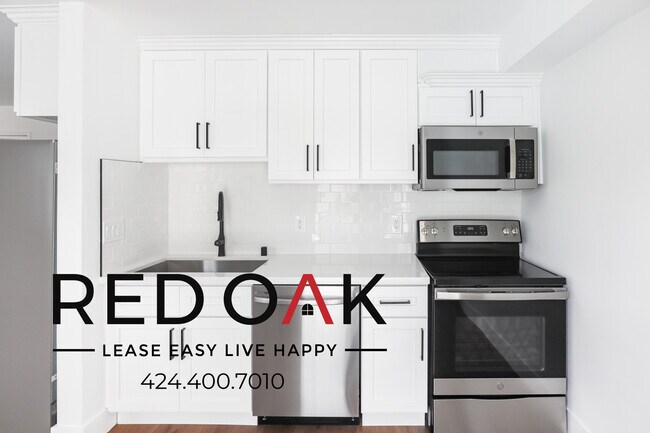 Foto del edificio - Studio With Kitchen Appliances, Custom Har...