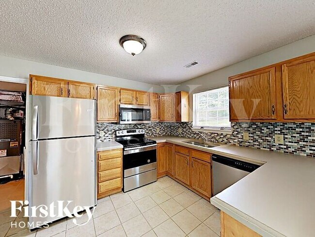 Building Photo - 10514 Blue Springs Ln