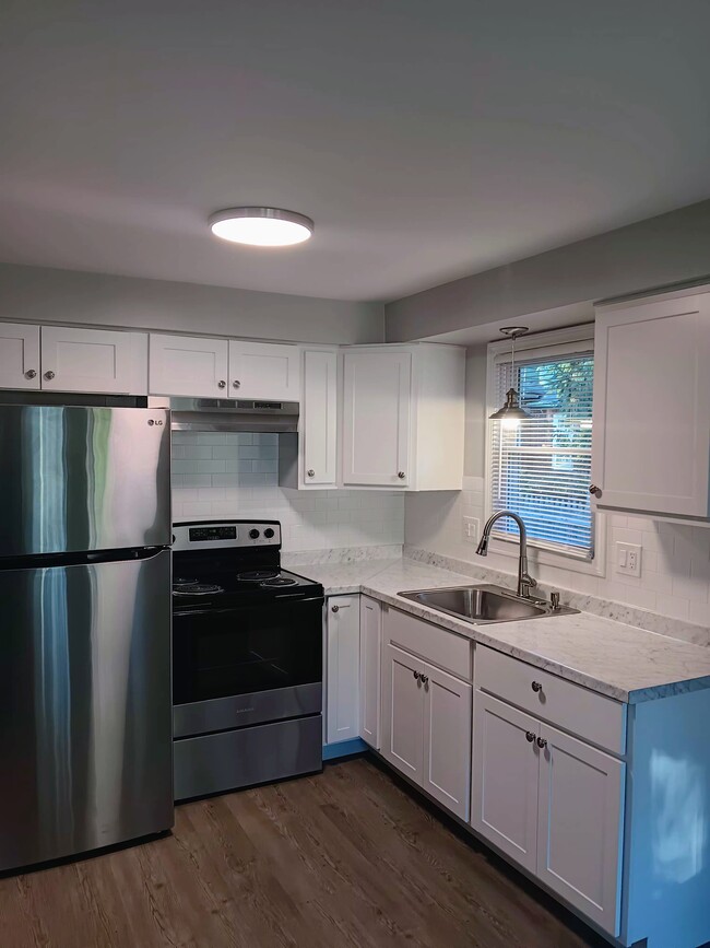 Foto del edificio - 95 Orpheum Ave