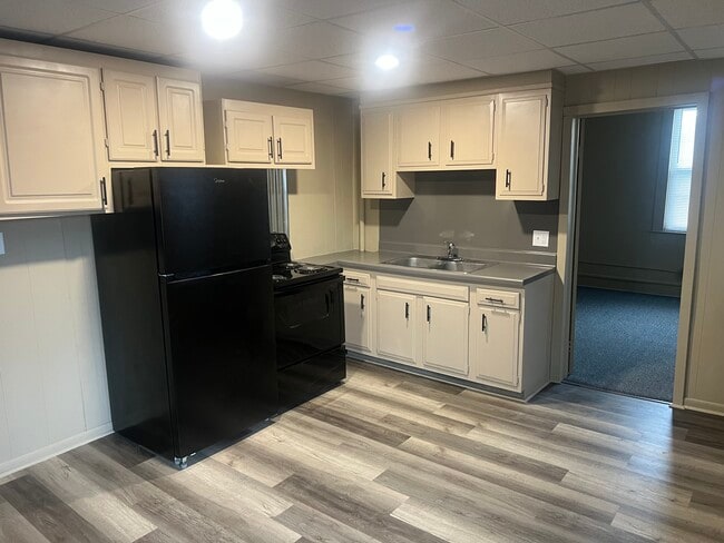 kitchen - 322 Prospect Ave