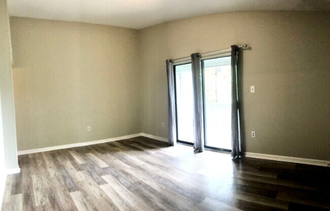 Foto del edificio - 1722 Hunters Trail