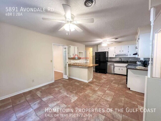 Foto del edificio - 5891 Avondale Rd