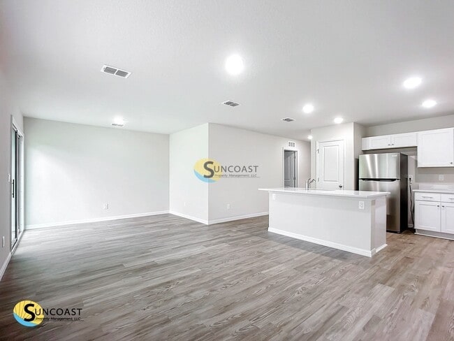 Foto del edificio - 19 Wood Amber Ln