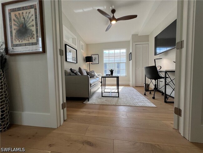 Foto del edificio - 7087 Barrington Cir