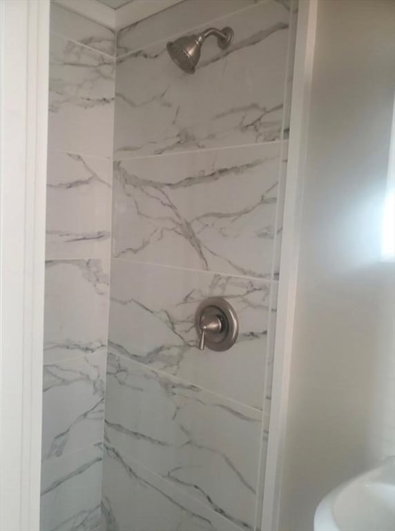 Building Photo - 25 Randall St