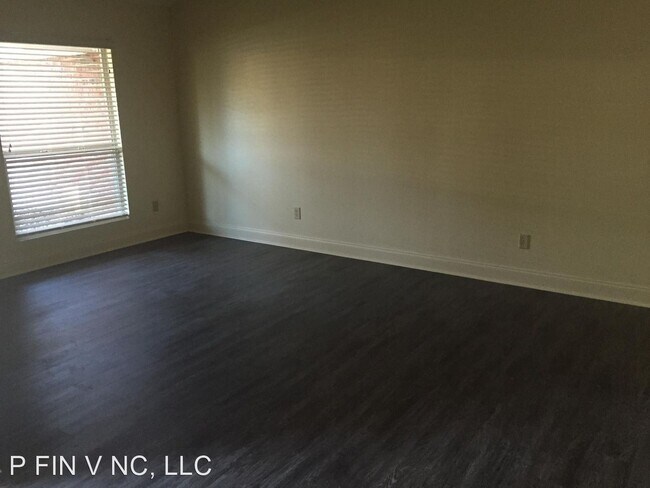 Foto del edificio - 4 br, 2.5 bath House - 806 Bellflower Cir