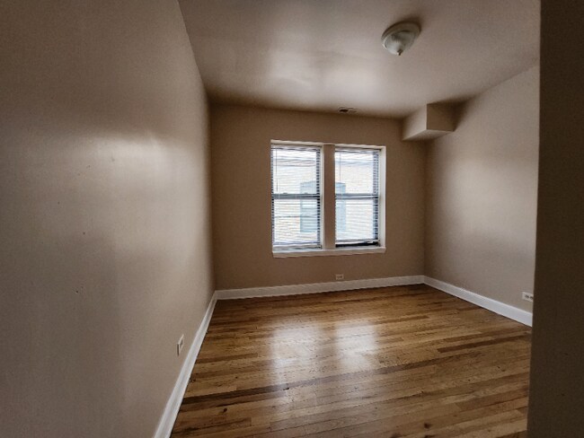 Foto del edificio - 4834 W Adams St