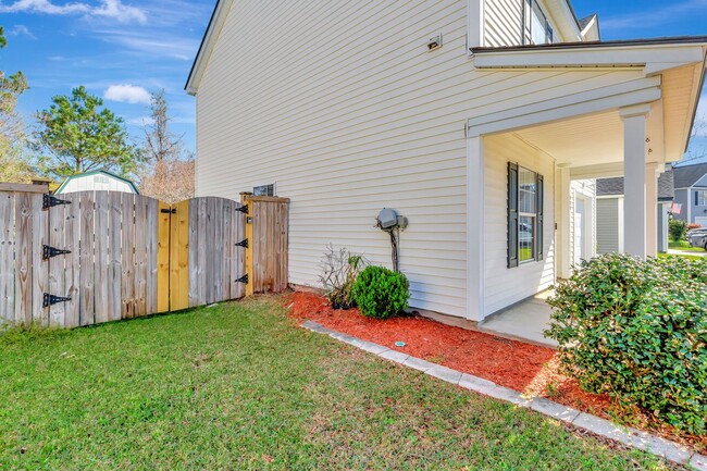 Foto del edificio - Beautiful home in Goose Creek!