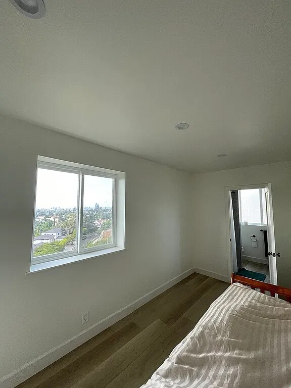 Foto del edificio - 3632 Amesbury Rd