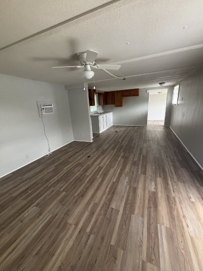 Building Photo - 27 Brinwood Dr