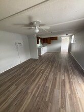 Building Photo - 27 Brinwood Dr