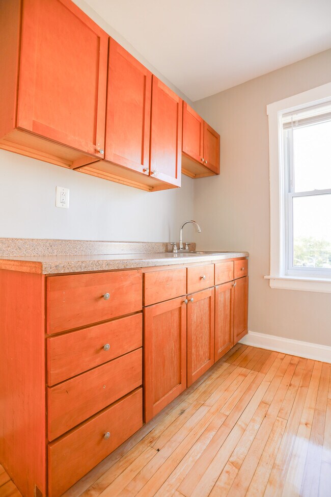 Foto del edificio - 4051 W Melrose St