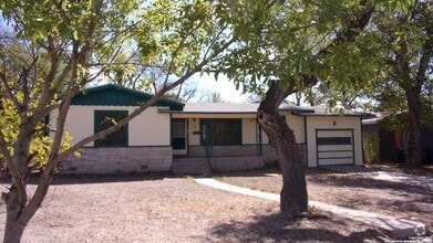 Building Photo - 110 Danville