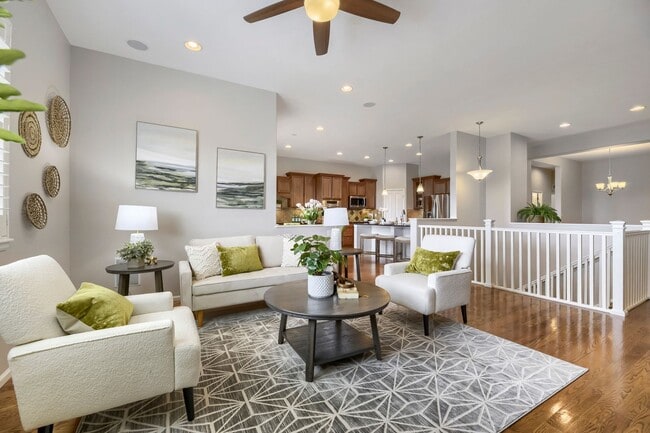 Building Photo - 15625 Carob Cir