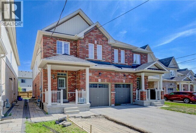 Building Photo - 303 Sherwood Ave