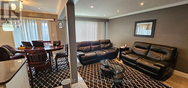 Building Photo - 3525 Brandon Gate Dr