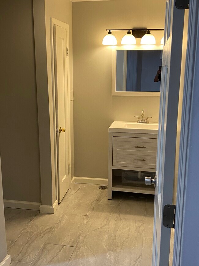 7 Englewood Ave Unit 1, Buffalo, NY 14214 Apartments in Buffalo, NY