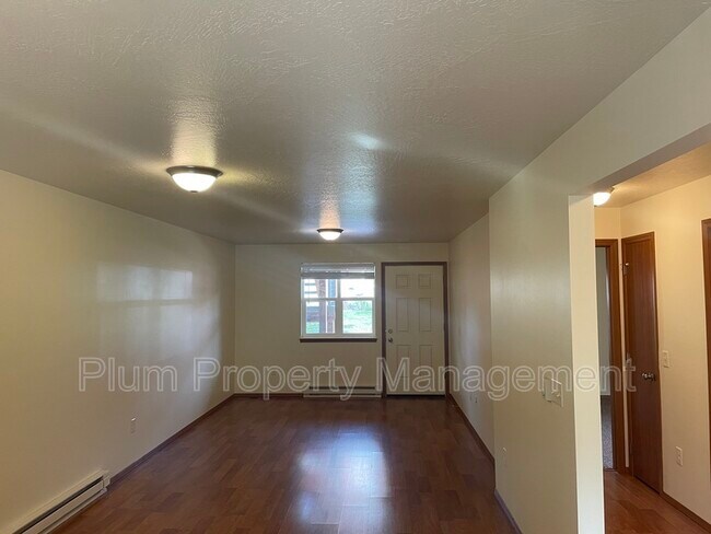 Foto del edificio - 2253 S 3rd St W