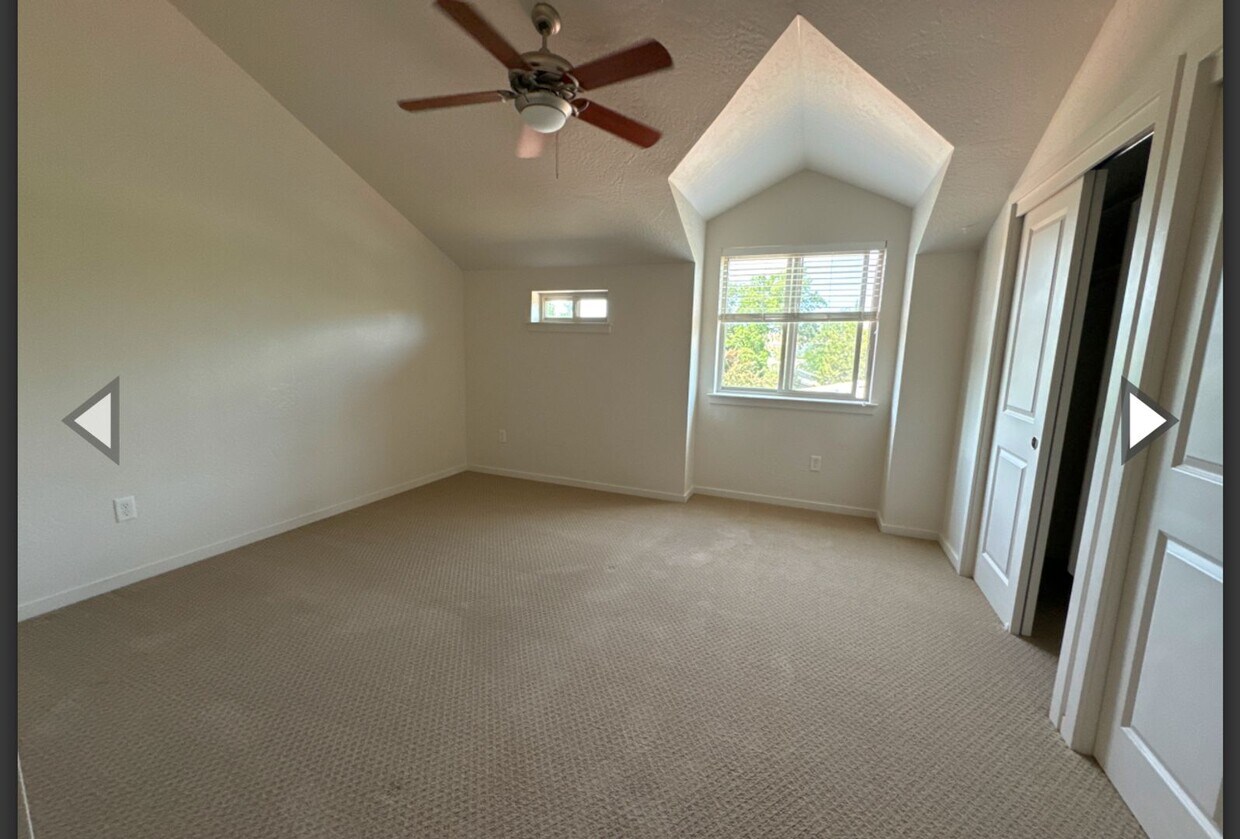 Building Photo - Beautiful 3bd/2bath home
