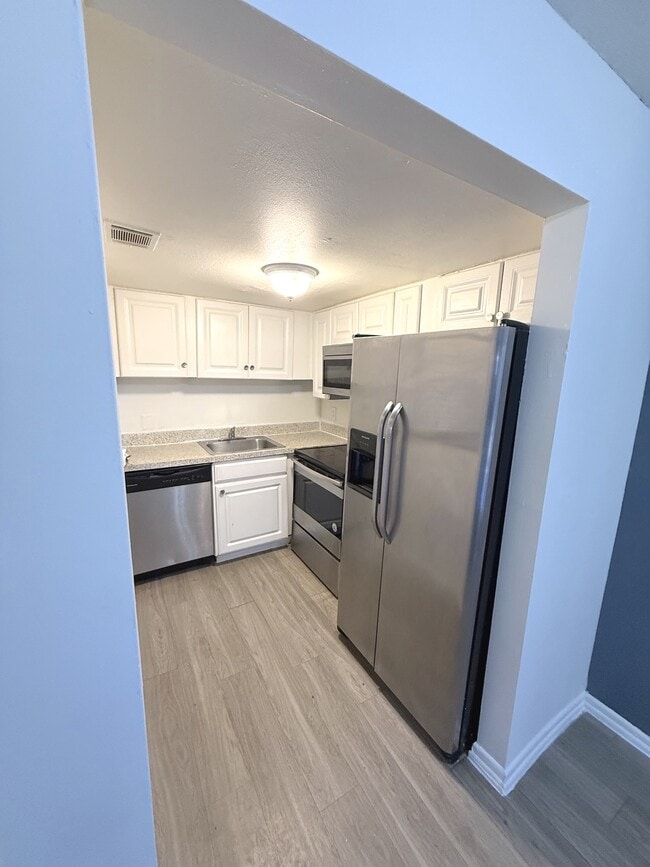 Photo - 2527 N Alafaya Trail Townhome