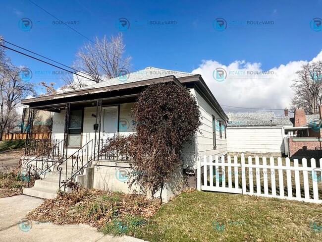 Building Photo - Nestled along the serene Truckee River and...