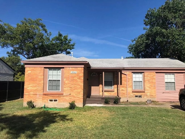 Photo - 10563 Dawn Dr House