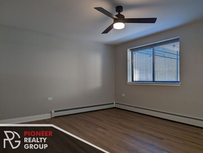 Foto del edificio - 6040 N Sheridan Rd