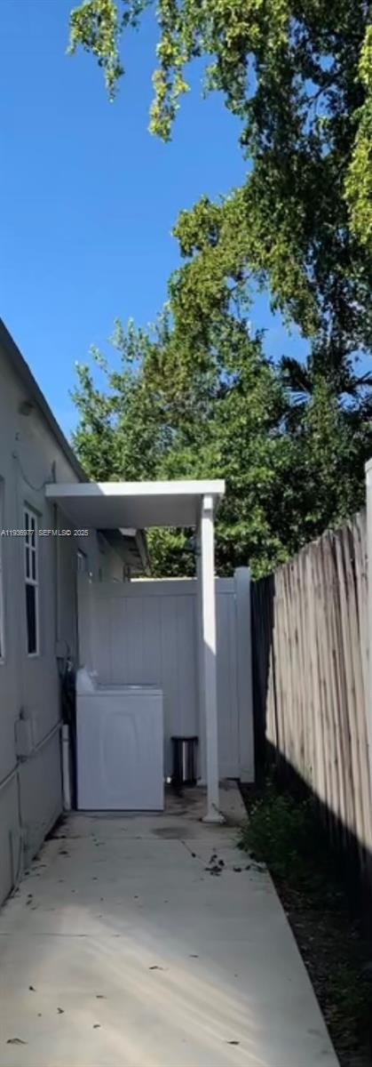 Foto del edificio - 1625 Dewey St